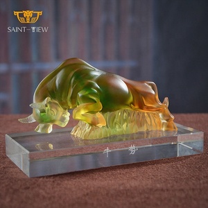 Kristallglas Kunst Liuli Bull Ox Statue Geschäfts geschenk - Product Image 5
