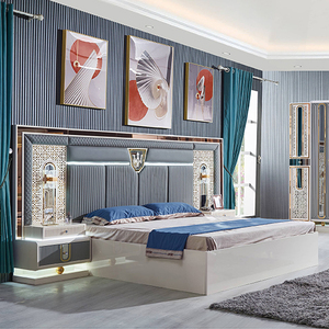 Set di mobili per <span class=keywords><strong>camera</strong></span> <span class=keywords><strong>da</strong></span> <span class=keywords><strong>letto</strong></span> antichi <span class=keywords><strong>letto</strong></span> matrimoniale cal set di camere <span class=keywords><strong>da</strong></span> <span class=keywords><strong>letto</strong></span> king size mobili per la casa di lusso - Product Image 2