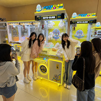 Machine de jeu d'arcade à monnayeur, grue à pinces pour attraper les jouets et les cadeaux