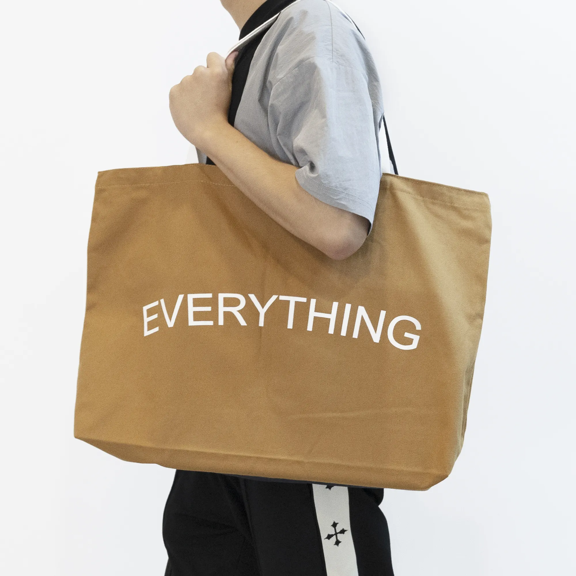 थोक कस्टम लोगो मुद्रित Foldable सन कपास पुनर्नवीनीकरण किराने की खरीदारी कंधे बैग पुन: प्रयोज्य ढोना बैग महिलाओं को पुरुषों के लिए