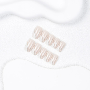 Vente en gros de faux ongles Temooi, couverture complète, style français, pressés, colle, forme carrée, blanc, angulaire, en ABS, 24 pièces, pour les doigts - Product Image 4