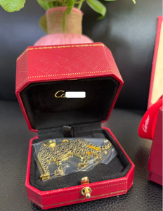 Ornement suspendu de luxe en métal léopard pour rétroviseur de voiture, pendentif artisanal ajouré, emballage cadeau complet pour décoration intérieure automobile - Product Image 4
