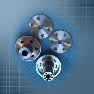 Usinage CNC moleté sur la surface essieu de roue avant anodisé argent fabriqué en chine - Product Image 4