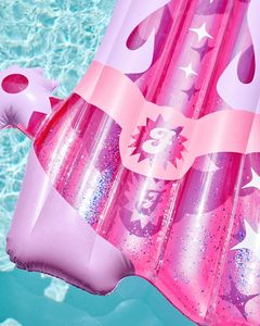 Flotador Inflable Gigante de PVC con Forma de Bota de Vaquero Rosa de 72 Pulgadas, Tamaño Adulto - Product Image 4
