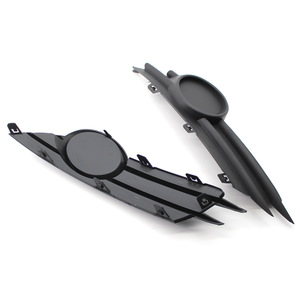 Opel Vauxhall Fog Light Bezel 13229484 Lower Grille 13229482 Black <b>ABS</b> Clip On 2006-2011 - Product Image 2