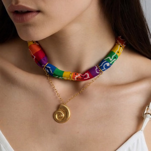 สร้อยคอจี้เปลือกหอยสังกะสีอัลลอยสไตล์โบฮีเมียนสีสันสดใสเครื่องประดับแฟชั่น - Product Image 1