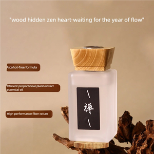 थोक उच्च गुणवत्ता वाले कस्टम एयर फ्रेशनर 150 एमएल लक्जरी ग्लास बोतल इत्र स्टिक लकड़ी के ढक्कन के साथ विसारक - Product Image 3