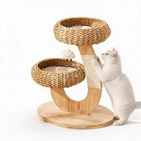 Arbre à chat pliable de luxe en placage de chêne, design classique moderne en forme de C, avec griffoir en sisal, élégant condo pour chat, usage intérieur, vente en gros