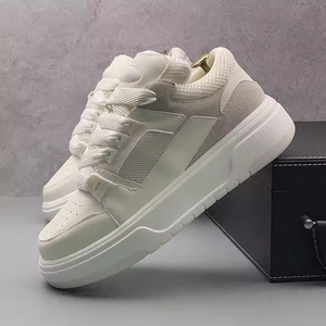 College-style stylish casual <b>shoes</b> for men, breathable, thick-soled, durable, for walking, luxurious and trendy <b>shoes</b> - Product Image 4