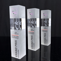 Récompenses de trophée de bloc de cristal givré de nouvelle conception