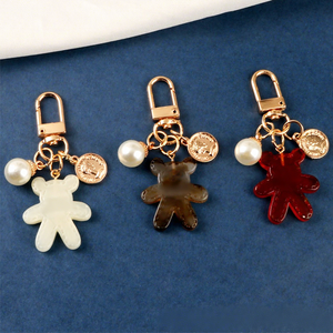 Mignon ours perle écologique <span class=keywords><strong>en</strong></span> alliage de <span class=keywords><strong>Zinc</strong></span> voiture <span class=keywords><strong>porte</strong></span>-clés <span class=keywords><strong>porte</strong></span>-clés pendentif créatif couleur bonbon métal marque sac accessoires - Product Image 4