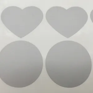 بيع بالجملة مخصص تصميم جيد ملون خدش قبالة القلب ملصقات ورقية شكل قلب Curcle مخصصة