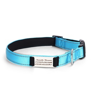 Collar de Perro Ajustable de Lujo, Antipérdida, Reflectante, Suave, con Grabado Personalizado, Decoración de Cuero, Nailon y Plumas - Product Image 3