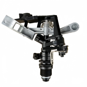 Aspersor Oscilante de Plástico con Brazo Articulado de 360 Grados y Accionamiento por Engranajes, para Riego de Jardines y Campos Agrícolas - Product Image 1