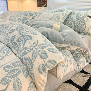 Winter <strong>Reactive</strong> <strong>Print</strong> Plush Eco-Friendly All-Season Modern Thick and Warm <strong>Bedding</strong> <strong>Set</strong>-Four-Piece <strong>Set</strong> for Home Use - Product Image 2