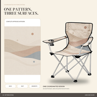Chaise de camping en gros à dossier haut avec porte-gobelet latéral et logo et motif personnalisés pour le glamping en plein air dans le désert