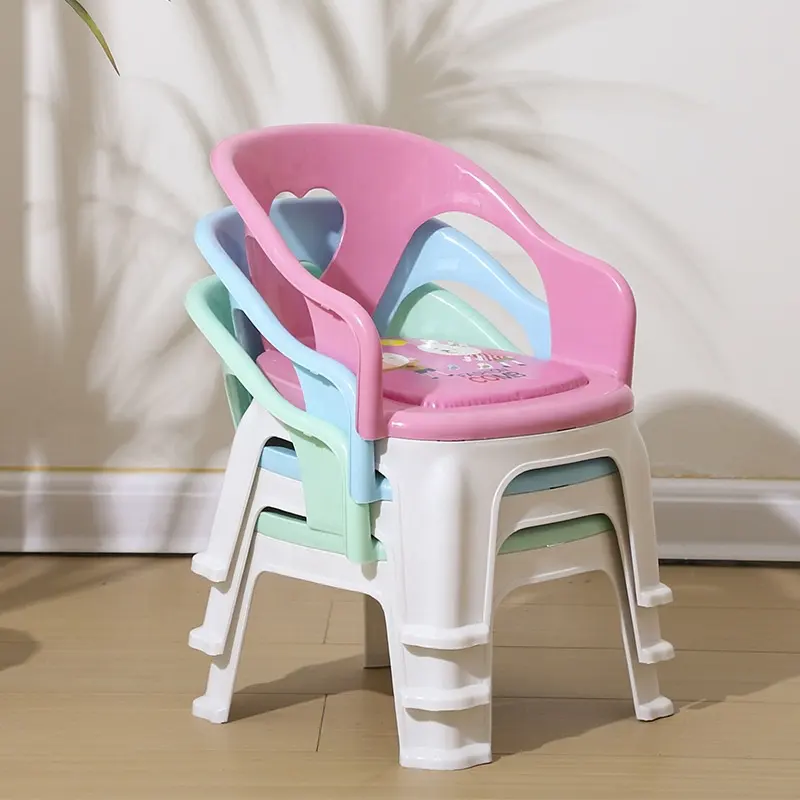 Indoor Plastiks itze Kinder hocker Home Säuglings garten kleine Bank Rückenlehne Cartoon Baby genannt Stuhl