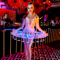 LiqVis Verre à vin LED portable en acrylique, lumineux et créatif, en forme humaine, pour présentoir, idéal pour les anniversaires, les tables, les bars et les KTV