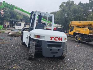 Maquinaria de Construcción Original Usada, Montacargas TCM FD100 de 10 Toneladas de Japón en Oferta con Motor y Caja de Cambios - Product Image 5