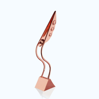 Trophée Masque Moderne Personnalisé avec Technique de Coulage et Placage Cuivre – Décoration de Salon et Récompense