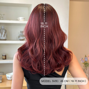 Peluca de Alta Calidad, Larga hasta los Hombros, Rizada, Color Vino Tinto Natural, con <span class=keywords><strong>Flequillo</strong></span> Cortina para Mujer - Product Image 4