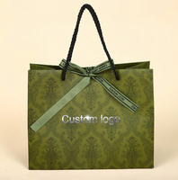 Sacs en papier personnalisés de luxe avec logo imprimé pour la vente en gros, la vente au détail, les boutiques, les vêtements, les chaussures, l'emballage, les cadeaux