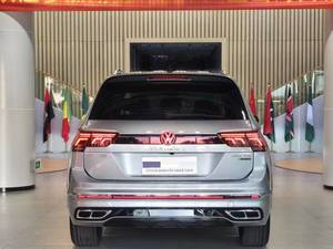 Volkswagen <span class=keywords><strong>Tiguan</strong></span> L R-Line <span class=keywords><strong>2</strong></span>.0TSI 380TSI 4WD Edizione R-Line 7 Posti Automatica Usata del 2021 - Bestseller - Product Image 3
