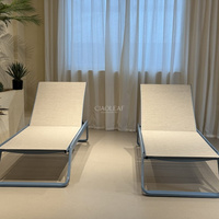Chaise longue de piscine avec siège en toile et dossier réglable pour terrasse extérieure