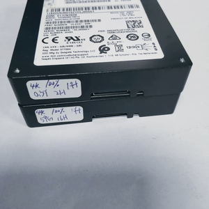 PM1635A 800G MZ-ILS800N เซิร์ฟเวอร์ SAS SSD อินเทอร์เฟซ SAS ประสิทธิภาพสูงช่วยเพิ่มความเร็วในการถ่ายโอนข้อมูลเพื่อประสิทธิภาพการทำงานของเซิร์ฟเวอร์ที่ดีที่สุด - Product Image 4