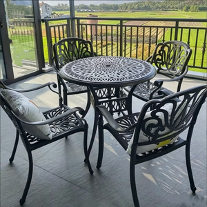 Ensemble table et chaises de style européen en alliage d'aluminium moulé pour extérieur, démontable et assemblable, pour jardin, cour, balcon, 4 places - Product Image 1