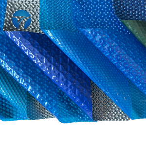 Couverture solaire isolante en plastique rigide personnalisée TAIYUE pour piscines extérieures, taille et forme personnalisables, modèle 1 - Product Image 1