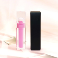 Vente en gros Brillant à lèvres personnalisé Rouge à lèvres mat à base de minéraux imprimé 6 couleurs dans un tube de protection solaire avec logo personnalisé