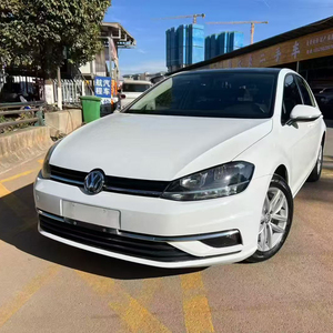 Volkswagen <span class=keywords><strong>Golf</strong></span> Sedán 2019 Edición Comfort con Caja de Cambios Automática, Asientos de Cuero, Cámara Trasera y Neumáticos R17, Volante a la Izquierda - Product Image 2