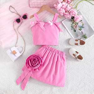 Conjunto de 2 piezas de verano para niñas pequeñas, top con tirantes finos y lazo, falda floral con diamantes de imitación, conjunto informal de moda para uso diario - Product Image 6