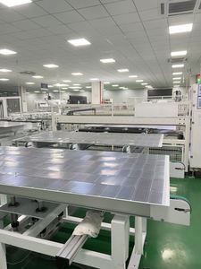 サンセルパネルソーラーシステムソーラーエネルギーパネルルーフィング415W650W全天候型価格800ワットソーラーパネルキット家庭用 - Product Image 6