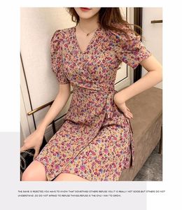 Lady's Elegant V-neck Floral Pattern <strong>Dress</strong> with Full Cuffs, Tight Waistband and Slit at the Hem, a Casual Mini Skirt - Product Image 6