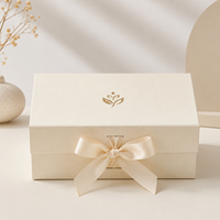 Boîte magnétique rigide carrée personnalisée de luxe, impression quadricolore, fermeture à ruban de soie, pour cadeau de mariage, boîte en matériau recyclable