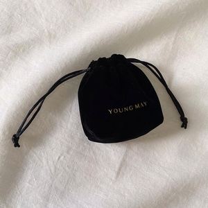 High Quality Luxury Flannel <b>Drawstring</b> <b>Pouch</b> Black Color Gift Jewelry Packaging Bag Velvet Bag with Custom logo for Jewellery - Product Image 2