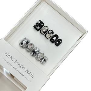 Personalizado Etiqueta Privada corto brillo negro plata falso cubierta completa 3D diamantes estrella fresco usable Punta de <span class=keywords><strong>uñas</strong></span> hecho a mano prensa en las <span class=keywords><strong>uñas</strong></span> - Product Image 1