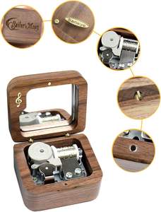 Caja Musical de Nogal al por Mayor con Movimiento Sankyo, Caja Musical de Sailor Moon con Manivela, Regalo Musical de Anime para Colección - Product Image 2