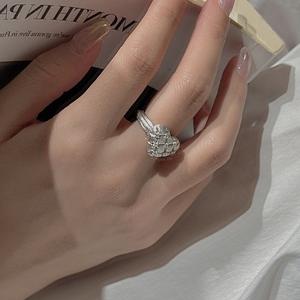 แหวนเงินแท้ S925 ลายหัวใจขัดเงาแบบโบราณ ประดับเพชรซิคอนเรียบง่ายทันสมัย ดีไซน์เครื่องประดับรูปหัวใจเปิดสุดอินเทรนด์ - Product Image 2