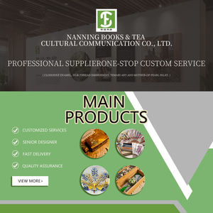 صندوق ساعة فاخر مصنوع يدويًا من خشب الجوز المزخرف - علبة عرض وتخزين لساعة واحدة - Product Image 5