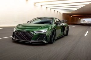 อะไหล่<span class=keywords><strong>รถ</strong></span>ยนต์คาร์บอนไฟเบอร์แห้งแบบใหม่ YICKU สำหรับ Audi R8 รุ่น Capristo สไตล์ใหม่ ชิ้นส่วนตกแต่ง<span class=keywords><strong>รถ</strong></span>ยนต์ ลิ้นหน้า สำหรับชุดแต่ง Audi R8 ชุดแต่ง <span class=keywords><strong>CPR</strong></span> - Product Image 3