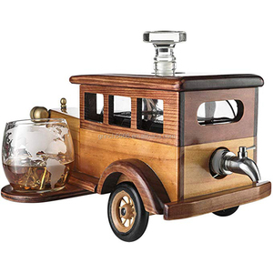 Set Decanter per Whisky a Forma di Globo Terrestre con 2 Bicchieri per Liquori, Bourbon e Vodka, Novità 2022 - Product Image 1