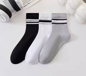 Wholesale Fashion Men's Bamboo Cotton Athletic Crew <b>Socks</b> Custom LOGO <b>High</b> Quality Jacquard Sports <b>Socks</b> Wholesale - Product Image 4
