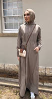 Robe Abaya décontractée à capuche Mexizo pour femmes musulmanes, mode islamique de Dubaï, longue robe maxi