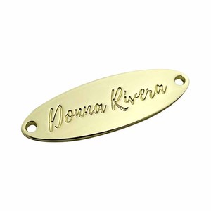 Étiquettes métalliques gravées avec logo personnalisé pour bandeaux, à coudre sur les vêtements simples - Product Image 2