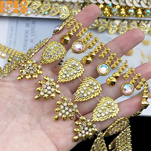 Cheap Acrylic AB Color Plastic Trimming Gold Chain for Clothing Accessories for Carnivals &amp; <strong>Mum</strong> Homecoming Wreath Decoration - Product Image 3