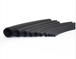 Conduit ondulé flexible avec fils électriques en cuivre isolés rouges pour la protection des câblages résidentiels et industriels - Product Image 3