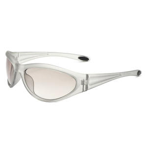 2026 Trendsetting Y2K lunettes de soleil femme Ins Internet célébrité futuriste léger UV400 nuances carrées élégant - Product Image 3